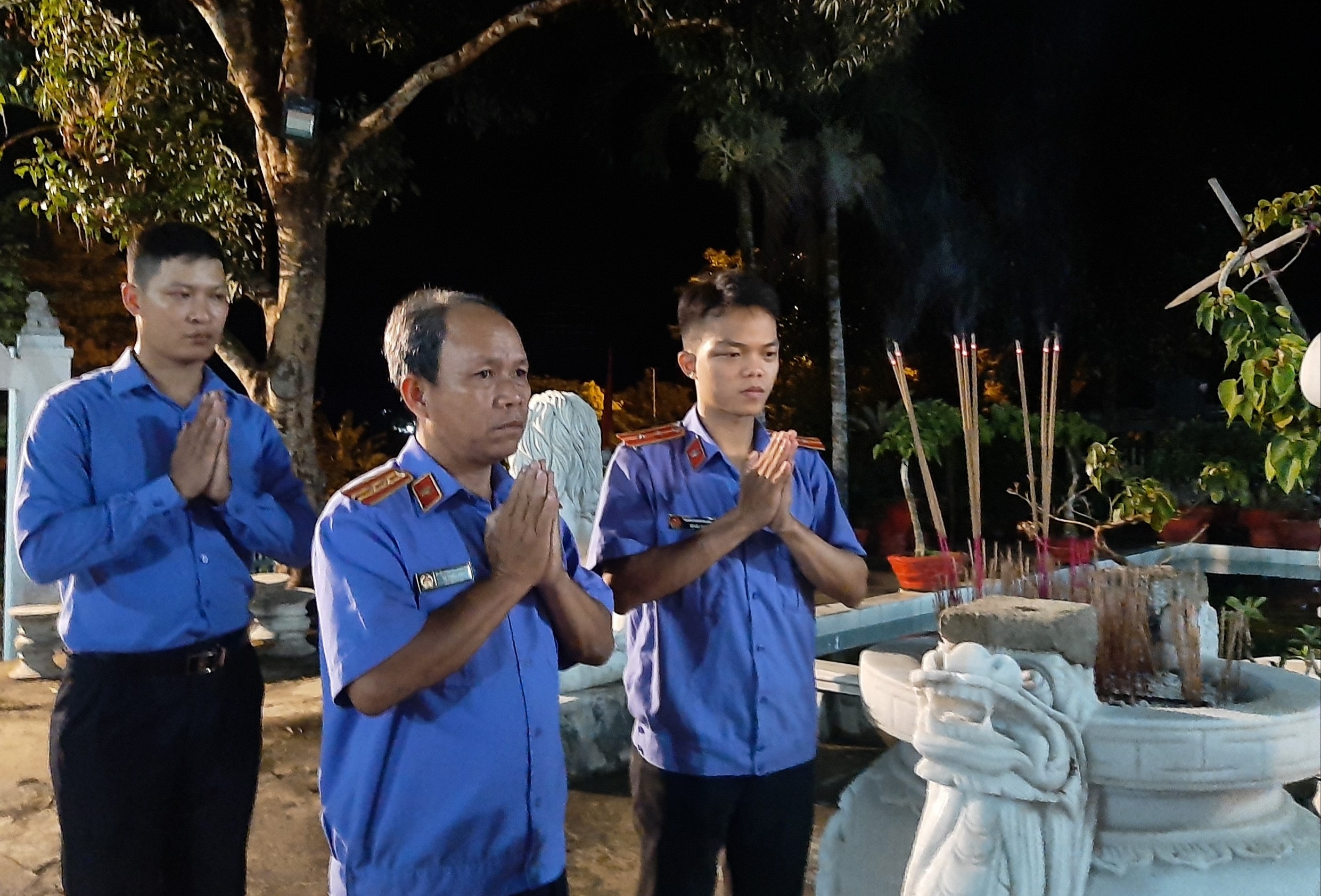 VKSND huyện Bắc Trà My dâng hương tưởng niệm Chủ tịch Hồ Chí Minh