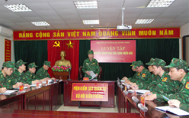 Tự hào Kiểm sát viên mang quân hàm xanh