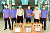 VKSND huyện Vĩnh Thạnh tặng khẩu trang hỗ trợ phòng, chống dịch bệnh COVID-19