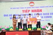 Hà Nội tiếp nhận hơn 20 tỉ đồng ủng hộ mua vắc xin và phòng, chống dịch COVID-19