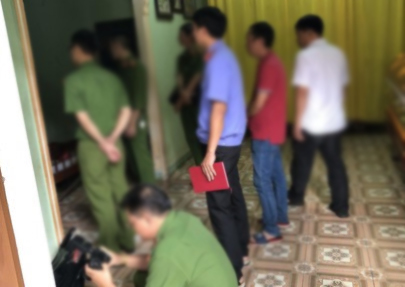 Bàng hoàng phát hiện thiếu nữ chết trong phòng học đang phân hủy