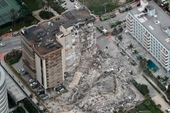 Hãi hùng tòa nhà chung cư 40 tuổi ở Miami, Mỹ đổ sập 100 người chết, mất tích