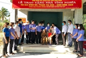 VKSND tỉnh Bình Định trao tặng Nhà tình nghĩa cho gia đình Mẹ Việt Nam anh hùng
