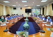 Đoàn viên Chi đoàn VKSND tỉnh An Giang ủng hộ Quỹ vắc xin COVID-19