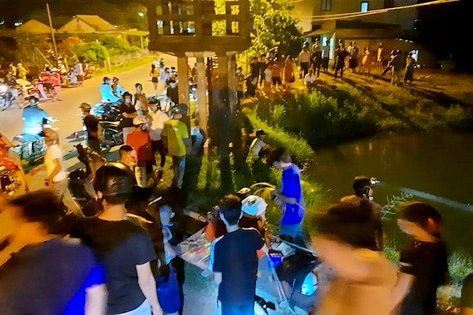 Chị 13 tuổi cứu em 9 tuổi, hai chị em đuối nước thương tâm