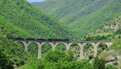 Tuyến đường sắt gần 100 năm tuổi xuyên Iran được UNESCO vinh danh là Di sản thế giới