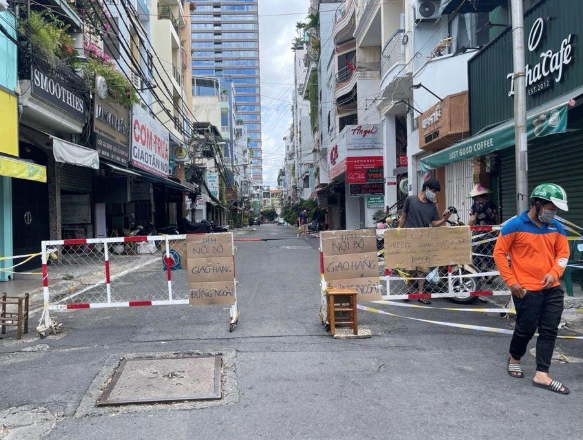 Cần nhân rộng mô hình tự quản dịch bệnh COVID-19 tại các hẻm “Vùng xanh” không có dịch