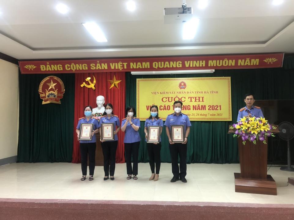 Sôi nổi cuộc thi viết cáo trạng tại VKSND tỉnh Hà Tĩnh