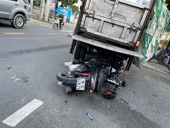 Tông vào xe rác, một người tử nạn