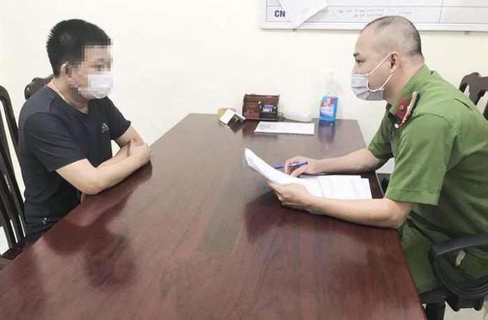 Từ Nghệ An thuê xe cứu thương thông chốt chống dịch ra Hà Nội đi du học