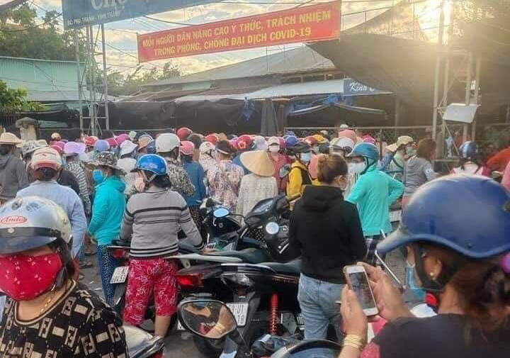 Đình chỉ công tác Trưởng phòng Kinh tế Nha Trang liên quan đến công tác phòng, chống dịch COVID-19