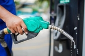 Giá dầu giảm nhẹ, xăng giữ nguyên giá so với kỳ điều hành trước