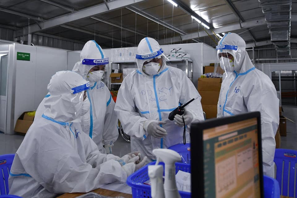 Ngày 16 8 số ca nhiễm COVID-19 giảm 930 ca