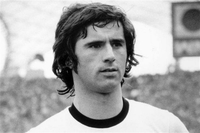 Huyền thoại Gerd Muller qua đời ở tuổi 75