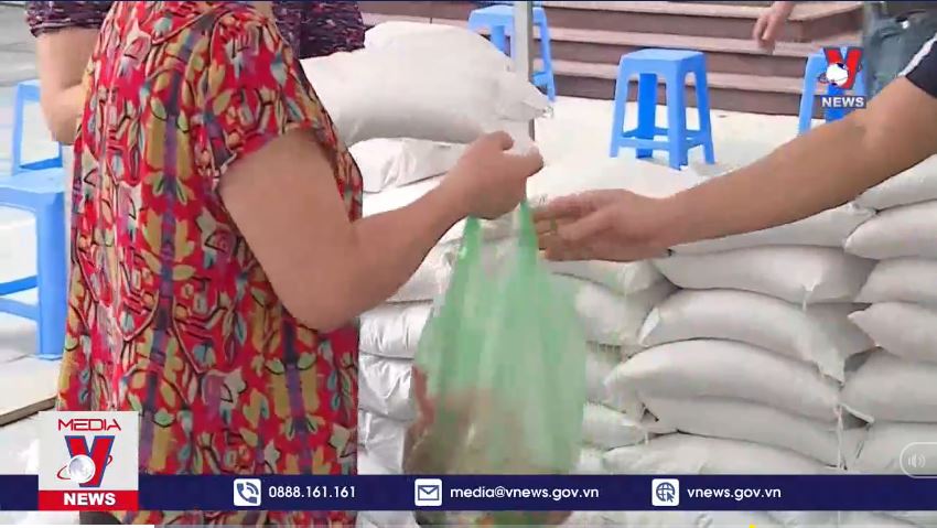 Vắc xin đoàn kết đẩy lùi đại dịch