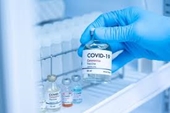 Những đối tượng nào được ưu tiên tiêm vắc xin phòng dịch bệnh COVID-19