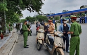 Ngày 25 8, Hà Nội xử phạt 978 trường hợp vi phạm quy định phòng, chống dịch