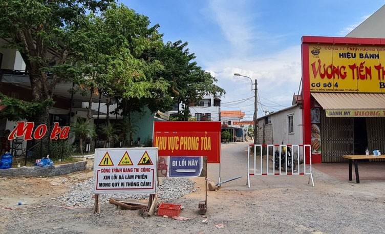 Ca nhiễm cộng đồng ở mức kỷ lục, Quảng Bình phong tỏa nhiều địa bàn