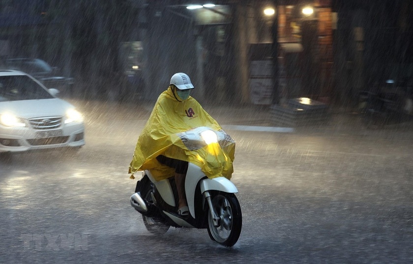 Miến Bắc mưa rào và dông