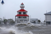 Siêu bão Ida đánh sập hệ thống điện toàn thành phố New Orleans, Mỹ