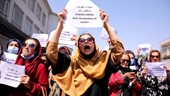 Taliban tái áp đặt qui định cực “ngặt” khiến nữ sinh khóc ròng