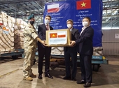 Ba Lan tặng lô thiết bị y tế trị giá 3,6 triệu đô la giúp Việt Nam chống dịch COVID-19