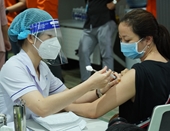 TP Hồ Chí Minh xin rút ngắn khoảng cách hai mũi tiêm vắc xin AstraZeneca