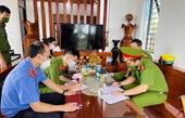 NÓNG Kiểm sát bắt tạm giam, khám xét nơi ở trùm xã hội đen ở Thanh Hoá