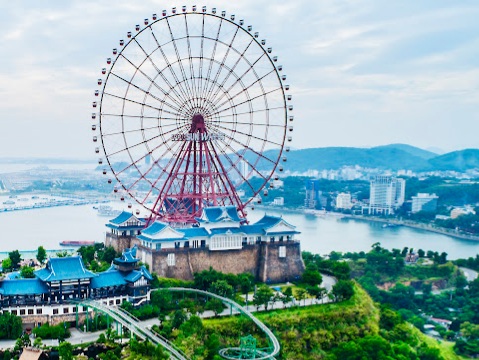 Hạ Long mở lại các dịch vụ, hoạt động thể thao