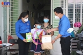 Trao tặng hơn 300 suất quà trung thu cho trẻ em khó khăn ở Đà Nẵng