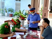 Phê chuẩn bắt tạm giam thêm cán bộ xã ăn đất ở Nghệ An