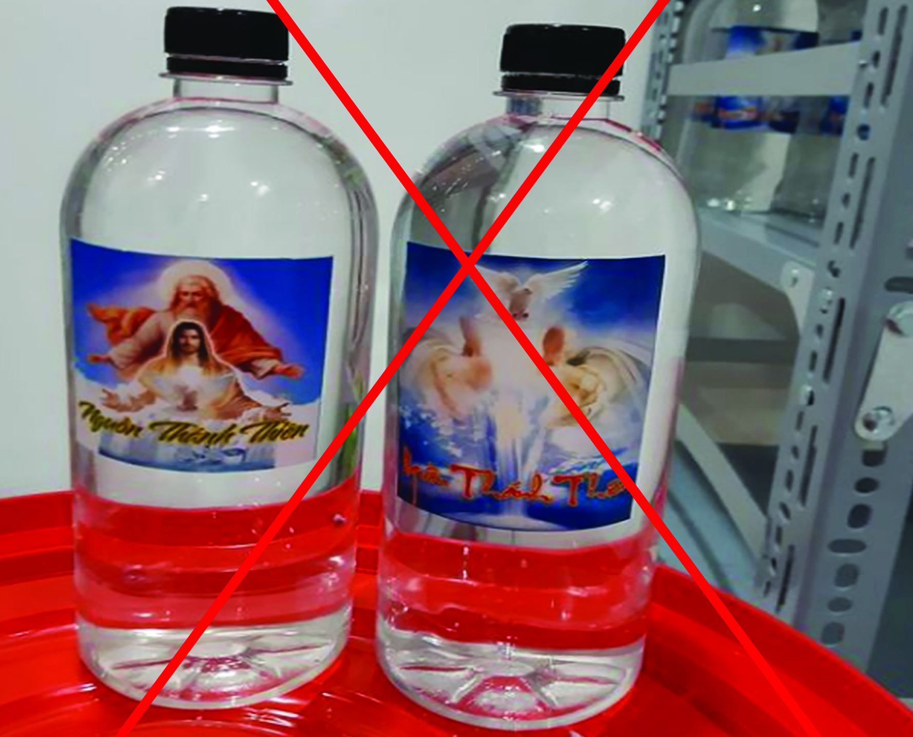 Nguồn nước Thánh Thiên của nhóm “Trừ quỷ Bảo Lộc” không chữa được bệnh COVID-19