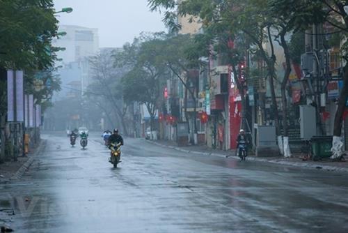 Không khí lạnh tăng cường, Bắc Trung Bộ mưa lạnh, Trung Trung Bộ có nơi mưa to và dông