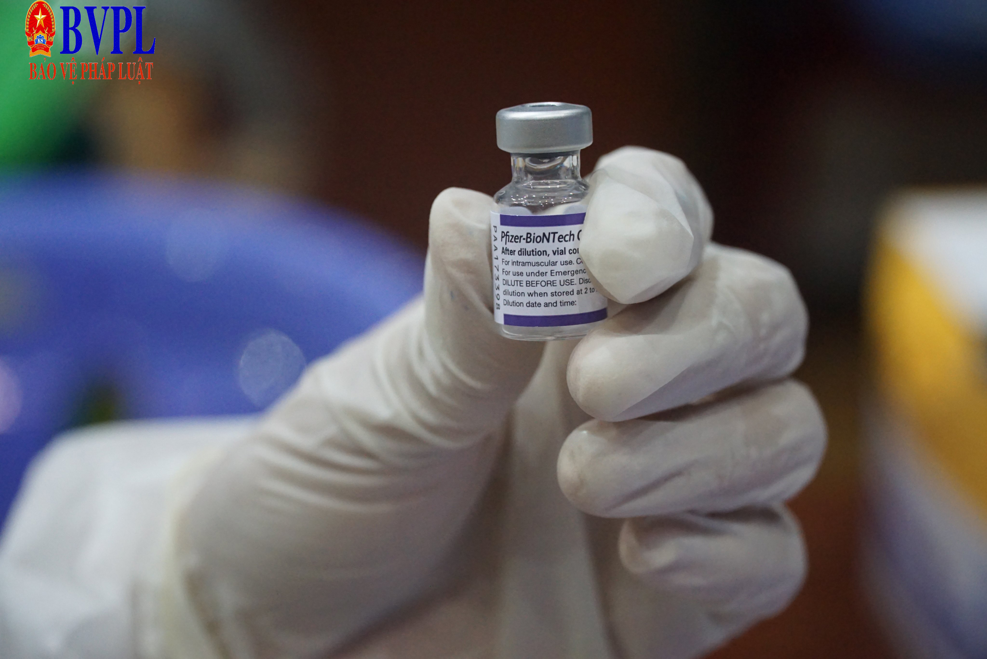 Lưu ý về vắc xin phòng COVID-19 Pfizer tiêm cho trẻ em từ 12-17 tuổi