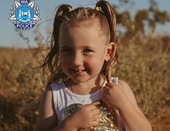 Bé gái 4 tuổi mất tích bí ẩn được tìm thấy khỏe mạnh sau 18 ngày