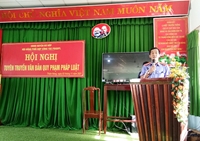 VKSND huyện Bù Đốp tuyên truyền pháp luật cho Nhân dân