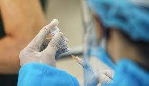 Ngày 13 11, ghi nhận 8 497 ca nhiễm COVID-19, gần 98 triệu liều vắc xin được tiêm