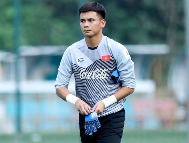 Thủ môn Phạm Văn Cường được bổ sung vào ĐT Việt Nam