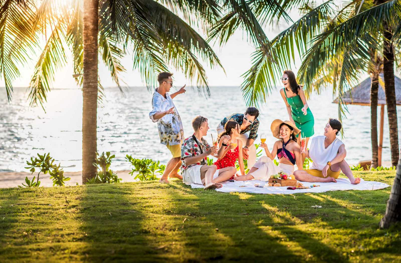 Vinpearl hợp tác Vietjet mở ưu đãi khủng “Festive Sale 12 12”