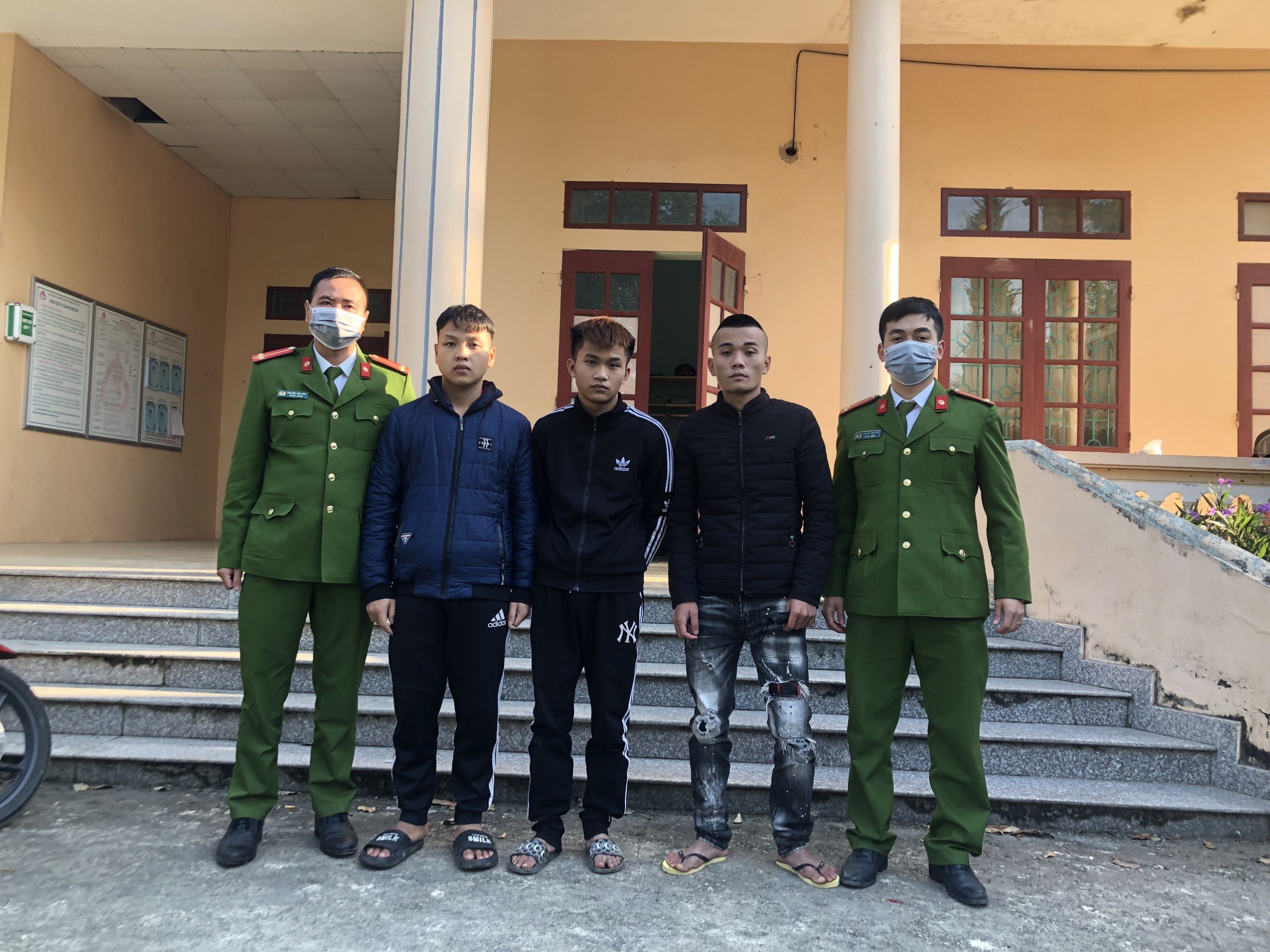 Bắt giữ các đối tượng cố ý gây thương tích