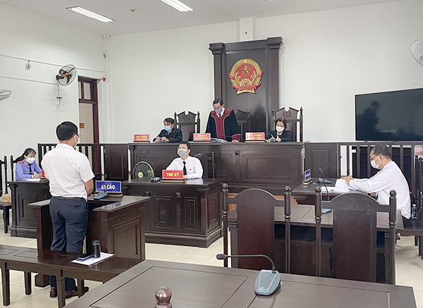 Người tự xưng “Ban chỉ đạo Quận 7” đe dọa nhân viên siêu thị lãnh án