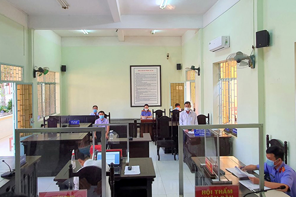 VKSND huyện Chợ Mới tăng cường công tác tự đào tạo qua các phiên tòa rút kinh nghiệm