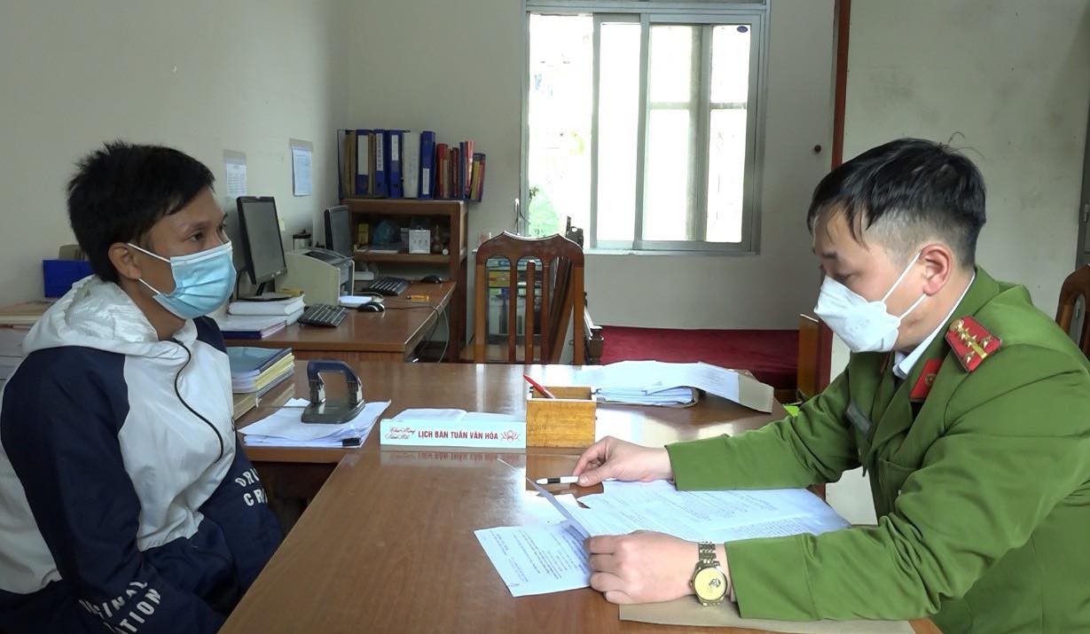 Phê chuẩn khởi tố, tạm giam bị can lưu hành 22 triệu đồng tiền giả