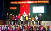 VKSND huyện Can Lộc tặng quà Tết người nghèo, nạn nhân chất độc da cam