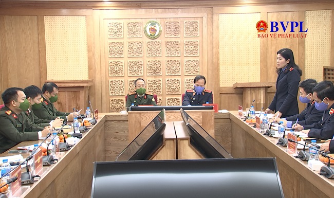 Nhập trại vì tổ chức nhập cảnh trái phép