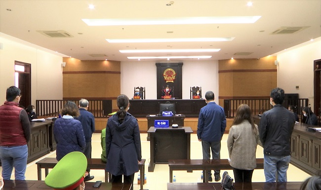 Tuyên án nguyên Giám đốc Bệnh viện Bạch Mai Nguyễn Quốc Anh cùng 7 bị cáo