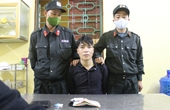 Bắt 2 đối tượng vận chuyển 1 bánh heroin và 6 000 viên ma túy trên xe khách Điện Biên -Thái Bình