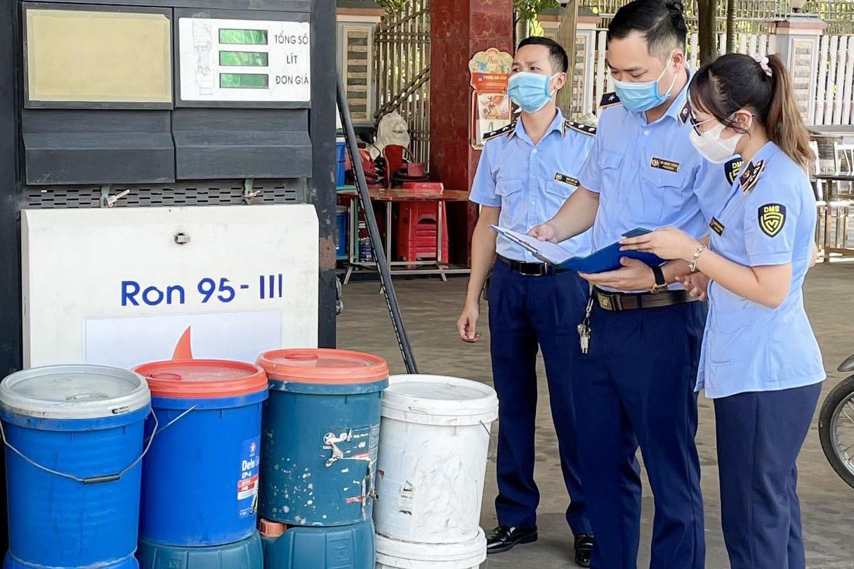 Xử lý doanh nghiệp kinh doanh xăng dầu găm hàng, tạo khan hiếm