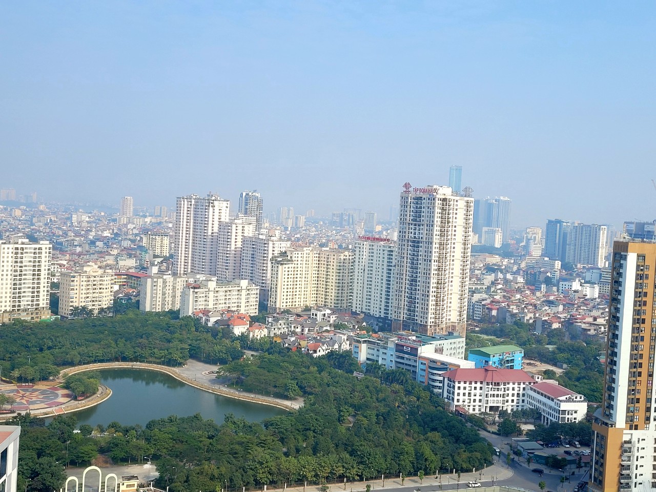 Tháo gỡ các quy định pháp luật cản trở hoạt động sản xuất kinh doanh