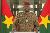 Thủ lĩnh cuộc đảo chính ở Burkina Faso trở thành Tổng thống lâm thời quốc gia Tây Phi